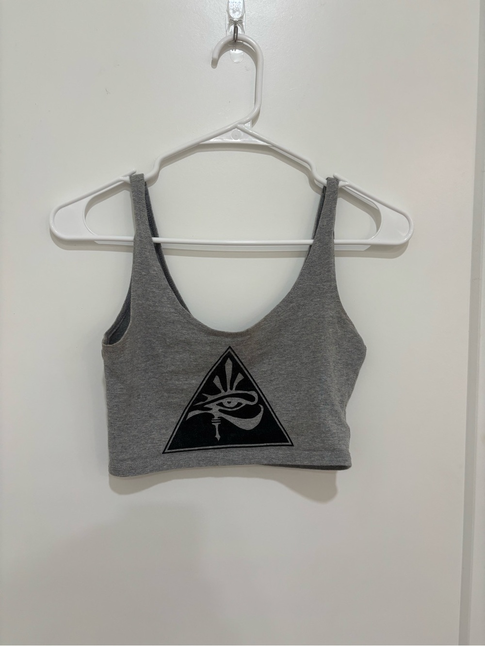 💕 Urban Outfitters Out From Under Gray Graphic Egyptian Eye Crop Top 💕 - Picture 6 of 9